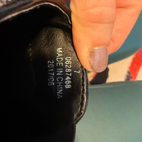 Multicolored Glitter Slip On Ankle Boots - US Size 9 - Picture 6 of 7